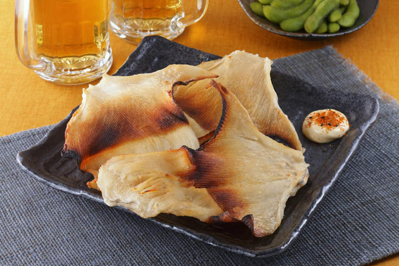 芥末,啤酒,无人,餐厅,横图,俯视,室内,特写,白天,烹饪,烧烤,餐桌,桌子,蔬菜,杯子,餐具,一堆,许多,堆叠,堆积,碟子,盘,毛豆,日本料理,料理,食品,豆荚,菜肴,美食,玻璃制品,酒,食物,盘子,酒杯,啤酒杯,碟,日式料理,日式,佳肴,餐台,堆,鱼翅,玻璃杯,进餐用具,烹调用具,彩图,高角度拍摄,餐馆,饭店,饭馆