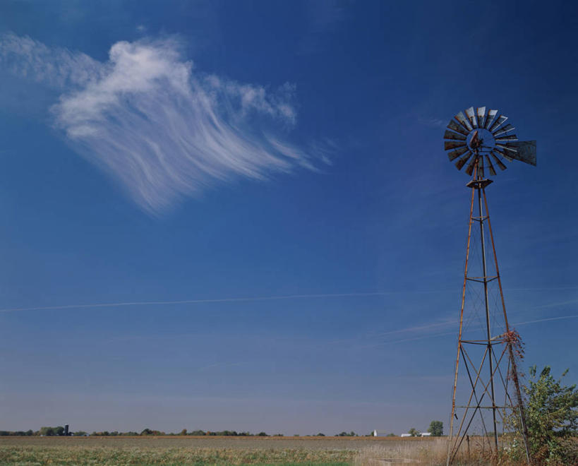无人,横图,室外,白天,仰视,旅游,度假,农业,风能,风力发电机,草地,草原,美景,植物,风车,美国,阴影,环保,电力,光线,影子,地平线,景观,旷野,云,云朵,辽阔,地面,云彩,娱乐,设备,草,蓝色,绿色,白云,蓝天,天空,阳光,自然,天,享受,休闲,广阔,发电,机械,景色,放松,工业,能源,晴朗,一望无际,资源,北美,北美洲,风力机,自然风光,原野,延伸,美洲,利用,低碳,伊利诺斯州,伊利诺伊,伊利诺伊州,伊利诺州,天地相交,林肯之地,北亚美利加洲,亚美利加洲,无边无际,一马平川,风力发电,风力涡轮机,晴空,彩图,低角度拍摄