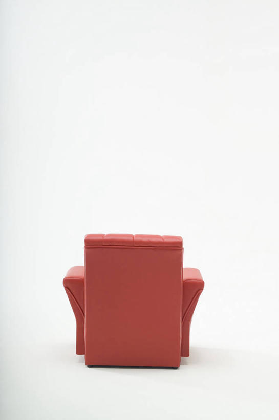 无人,竖图,室内,白天,白色背景,正面,沙发,静物,阴影,反射,影子,一个,红色,摄影,影棚,单个,彩图,影棚拍摄,拍摄,皮沙发