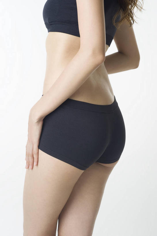 东方人,一个人,站,竖图,室内,白天,白色背景,侧面,吊带,亚洲,仅一个年轻女性,仅一个女性,仅一个人,服装,吊带衫,黄种人,衣服,蓝色,站着,摄影,服饰,影棚,衣着,穿着,衣饰,露脐装,年轻女性,女人,女性,亚洲人,站立,半身,彩图,影棚拍摄,拍摄