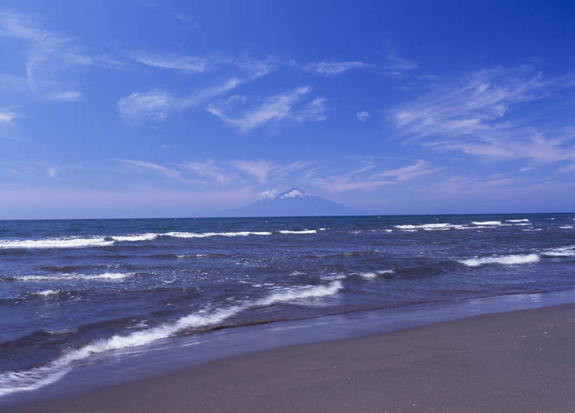 无人,横图,室外,白天,正面,旅游,度假,海浪,海洋,美景,沙滩,北海道,日本,亚洲,阴影,光线,沙子,影子,海岸,景观,浪花,水平线,云,云朵,辽阔,海平线,沙地,云彩,娱乐,蓝色,白云,蓝天,天空,阳光,自然,海水,天,享受,休闲,广阔,景色,放松,晴朗,一望无际,自然风光,海景,东亚,日本国,北海道地方,北海道岛,无边无际,一马平川,大海,风浪,海,海水的波动,海滩,近岸浪,涌浪,晴空,彩图,留萌振兴局,振兴局,天盐郡,宗谷综合振兴局,丰富町,水天相接,水天一线