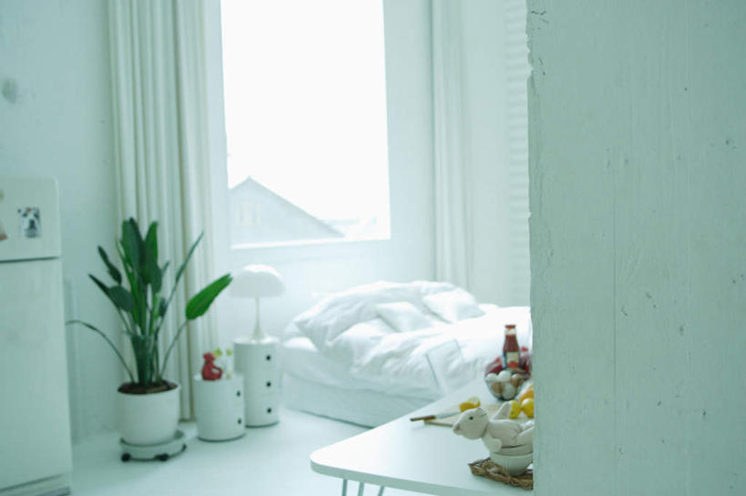 无人,家,横图,室内,白天,正面,植物,餐桌,窗帘,床,家具,卧室,桌子,欧式,装饰,盆栽,公寓,床单,盆景,豪华,被子,现代,住宅,灯,绿色,自然,玩具熊,灯具,枕头,单人床,餐台,明亮,舒适,被单,床头灯,简约风格,室内设计,彩图,房子,睡房,卧房