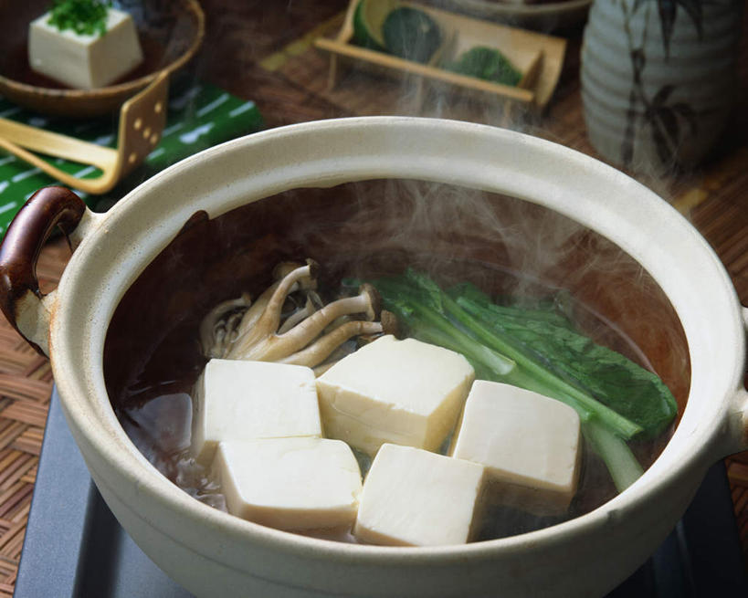 豆腐,无人,横图,俯视,室内,特写,白天,烹饪,桌面,桌子,蔬菜,新鲜,整齐,砂锅,菌菇,日本料理,料理,食品,菌类,沙锅,平菇,菜肴,美食,食物,日式料理,日式,食用菌,摄影,佳肴,有机食品,绿色食品,影棚,姬菇,糙皮侧耳,侧耳,黑牡丹菇,彩图,高角度拍摄,影棚拍摄,拍摄