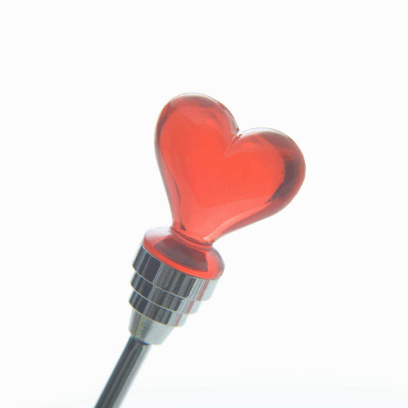 无人,方图,室内,特写,白天,白色背景,正面,爱情,爱心,装饰,影子,银色,浪漫,一个,红色,温暖,温馨,心形,搅拌棒,恩爱,摄影,影棚,单个,华丽,修饰,点缀,和睦,衬托,美观,雅致,雅观,心型,彩图,影棚拍摄,拍摄,融洽