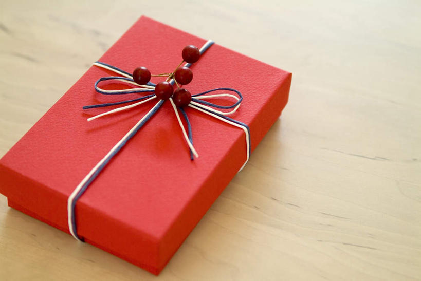 无人,横图,俯视,室内,特写,白天,静物,礼盒,礼物,圣诞节,节日,庆祝,纸盒,圣诞礼物,文化,绸带,盒子,一个,红色,包装盒,蝴蝶结,礼品盒,庆典,礼品,单个,纪念,彩图,高角度拍摄