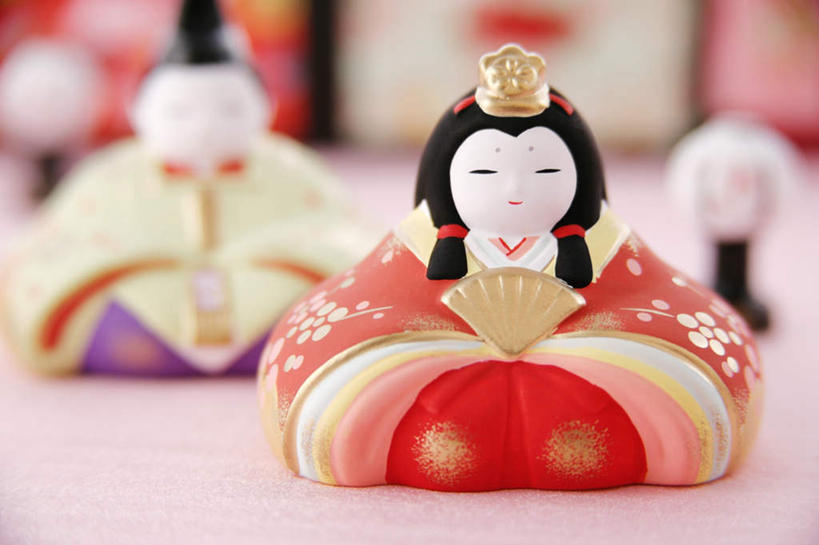 无人,横图,室内,白天,正面,民族服装,爱情,游戏,桃花,玩具,阴影,服装,节日,朦胧,模糊,庆祝,光线,影子,玩,文化,娱乐,两个,衣服,庆典,休闲,益智,摄影,服饰,影棚,活动,纪念,衣着,俘虏,穿着,发泄,消遣,智力,宣泄,女儿节,衣饰,玩耍,嬉戏,彩图,影棚拍摄,传统服装,民俗服,拍摄