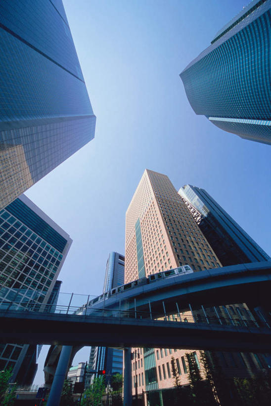 无人,高楼大厦,竖图,室外,白天,仰视,度假,办公楼,美景,城市风光,城市,大厦,建筑,路,摩天大楼,铁路,写字楼,汽车,电车,东京,日本,亚洲,阴影,光线,影子,景观,轨道,交通,铁轨,娱乐,车,蓝色,蓝天,天空,阳光,楼宇,交通工具,天,享受,休闲,商务楼,景色,放松,运输,晴朗,载具,东亚,本州,万里无云,关东地方,本州岛,日本国,东京都,无轨电车,汐留,汐留区,晴空,晴空万里,彩图,低角度拍摄,大楼,高层建筑,高楼,摩天楼
