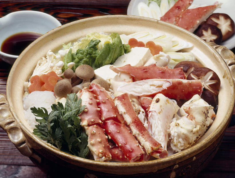 海鲜,蟹,豆腐,无人,横图,俯视,室内,特写,白天,烹饪,雾,桌面,桌子,蔬菜,餐具,阴影,沸腾,新鲜,光线,木制,蒸汽,螃蟹,砂锅,影子,菌菇,蘑菇,日本料理,料理,食品,水蒸气,菌类,火锅,水产,沙锅,菜肴,美食,海洋生物,食物,木制品,日式料理,日式,食用菌,佳肴,有机食品,绿色食品,豆制品,水生动物,海产品,水生物,海底动物,蒸发,暖锅,进餐用具,烹调用具,彩图,高角度拍摄