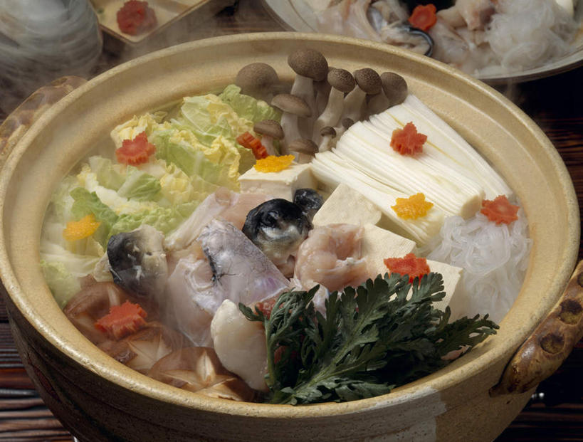 海鲜,无人,横图,俯视,室内,特写,白天,烹饪,雾,桌面,桌子,蔬菜,餐具,阴影,沸腾,新鲜,光线,木制,蒸汽,砂锅,影子,菌菇,肉,鱼肉,日本料理,料理,食品,水蒸气,切块,菌类,火锅,水产,沙锅,菜肴,美食,肉类,海洋生物,食物,木制品,日式料理,日式,食用菌,佳肴,有机食品,绿色食品,水生动物,海产品,水生物,肉食,海底动物,蒸发,滑子菇,珍珠菇,滑菇,暖锅,进餐用具,烹调用具,彩图,高角度拍摄