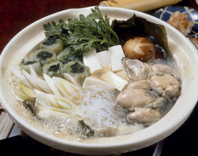 海鲜,豆腐,无人,横图,俯视,室内,特写,白天,烹饪,雾,桌面,桌子,阴影,沸腾,光线,木制,蒸汽,砂锅,影子,菌菇,日本料理,料理,食品,水蒸气,菌类,蛤蜊,火锅,水产,沙锅,菜肴,美食,海洋生物,食物,木制品,日式料理,日式,食用菌,蛤,佳肴,豆制品,水生动物,海产品,水生物,海底动物,蛤仔,蒸发,滑子菇,珍珠菇,滑菇,暖锅,彩图,高角度拍摄