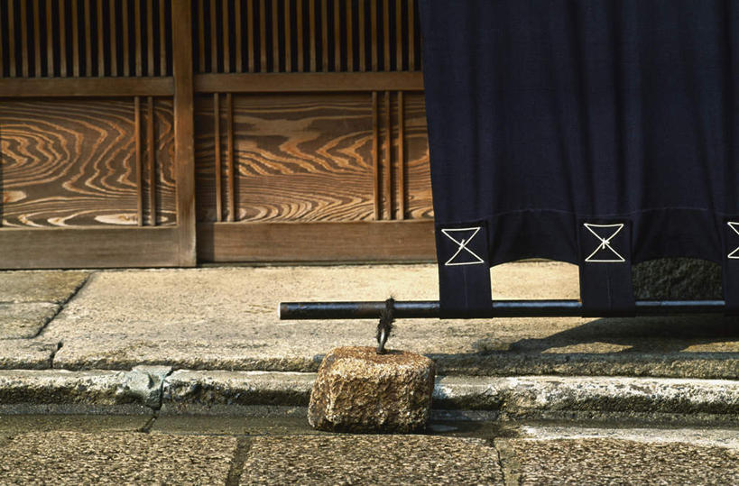 无人,横图,室外,白天,正面,度假,美景,窗帘,门,城市风光,城市,道路,路,京都,日本,亚洲,木门,景观,小路,交通,娱乐,门框,享受,休闲,景色,放松,京都府,东亚,本州,本州岛,日本国,近畿地方,近畿,彩图