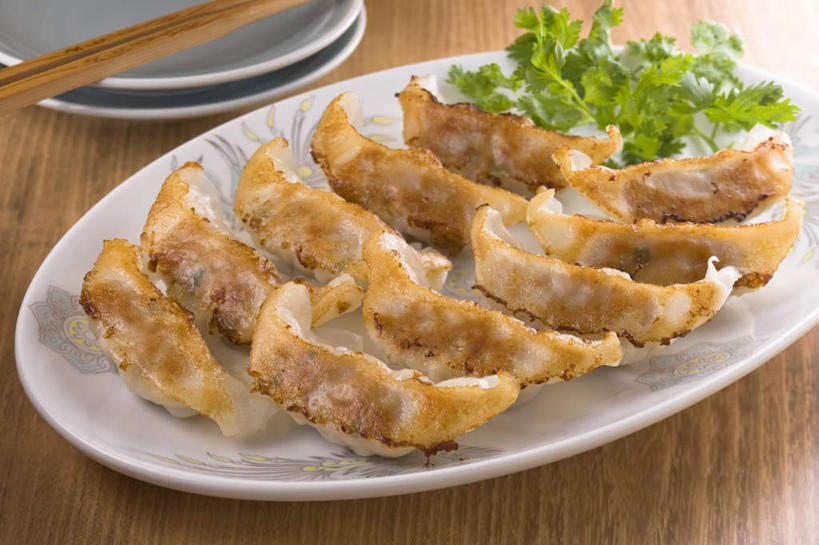 无人,横图,俯视,室内,特写,白天,烹饪,叶子,一排,许多,整齐,油炸,油炸食品,日本料理,料理,食品,锅贴,煎饺,绿叶,菜肴,美食,食物,排列,日式料理,日式,嫩叶,摄影,佳肴,影棚,队列,叶,叶片,彩图,高角度拍摄,影棚拍摄,拍摄