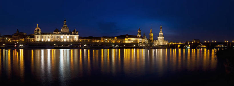 无人,教堂,码头,横图,全景,室外,白天,正面,旅游,度假,河流,日落,水,标志建筑,地标,港口,建筑,路灯,照明,德国,欧洲,阴影,波纹,节日,光线,影子,河水,水流,晚霞,霞光,落日,灯光,涟漪,文化,娱乐,建设,灯,倒影,水纹,黄昏,波浪,祈祷,享受,休闲,健康,旅游胜地,彩霞,放松,许愿,宗教,信仰,纪念,祈求,照亮,倒映,基督教,照明设备,西欧,天主教,信念,德意志联邦共和国,圣母大教堂,水晕,夕照,反照,薄暮,德累斯顿,萨克森州,萨克森自由州,德累斯顿圣母大教堂,德累斯顿圣母教堂,平安,夕阳,彩图,傍晚,摆渡口,埠头,大教堂,渡口,渡头,港湾,海港,货运码头,口岸,礼拜堂,商港,斜阳