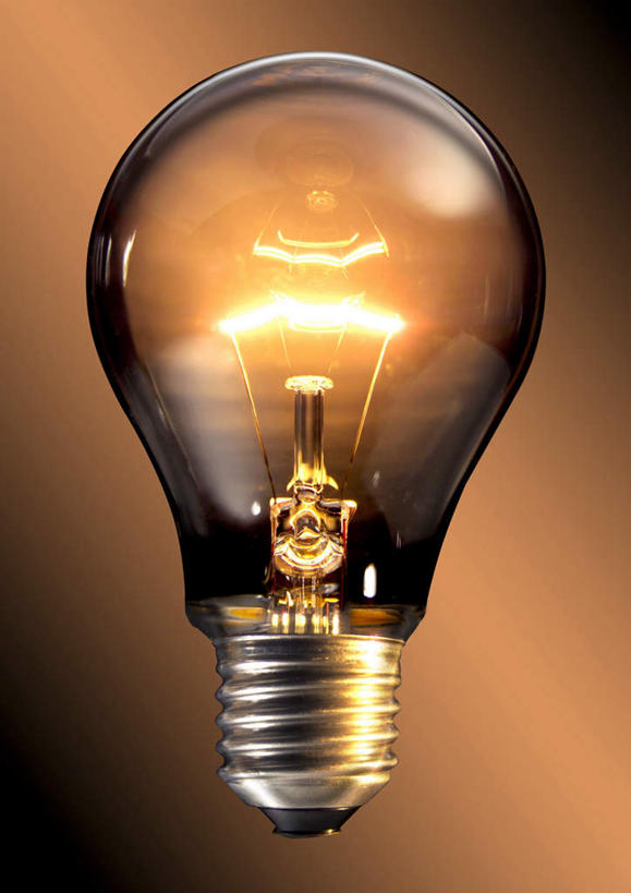 无人,竖图,室内,特写,白天,正面,照明,阴影,棕色背景,反射,灯泡,影子,灯,一个,灯具,摄影,白炽灯,影棚,单个,照亮,照明工具,白炽灯泡,彩图,影棚拍摄,拍摄