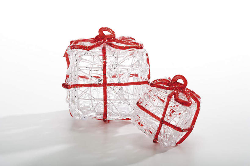 无人,横图,俯视,室内,特写,白天,白色背景,静物,礼盒,礼物,纸盒,盒子,红色,包装盒,礼品盒,线绳,摄影,礼品,影棚,彩图,高角度拍摄,影棚拍摄,拍摄