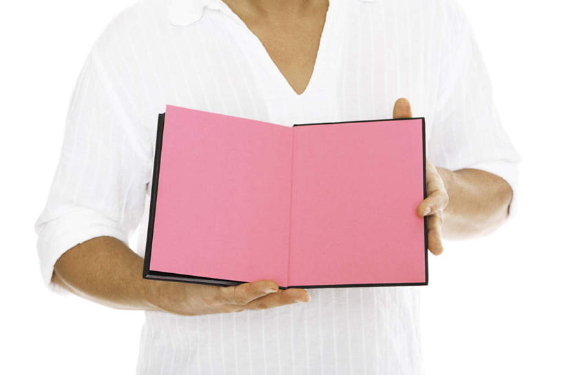 西方人,手,一个人,商务人士,商务男性,横图,室内,特写,白天,白色背景,正面,衬衫,欧洲,欧洲人,双手,仅一个男性,仅一个人,握,套装,服装,材料,档案,文件,纸,记事本,拿,拿着,仅一个年轻男性,衣服,本子,笔记本,手稿,资料,张嘴,手部,握着,摄影,服饰,影棚,证明,衣着,穿着,文档,商务装,张大嘴巴,工薪阶层,衣饰,男人,男性,年轻男性,白种人,白领,上班族,张开嘴,半身,彩图,影棚拍摄,衬衣,拍摄