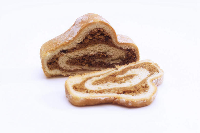 点心,面包,无人,横图,室内,特写,白天,白色背景,正面,两片,切片,食品,面点,食物,糕点,摄影,影棚,彩图,影棚拍摄,拍摄