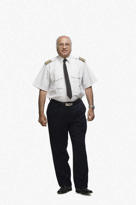 东方人,一个人,飞行员,站,笑,微笑,露齿笑,竖图,室内,白天,白色背景,正面,工作服,制服,欧洲,仅一个男性,仅一个人,注视,观察,看,站着,仅一个老年男性,摄影,影棚,观看,察看,关注,工作制服,老年男性,男人,男性,亚洲人,印度人,飞行人员,站立,彩图,全身,影棚拍摄,工作套服,拍摄
