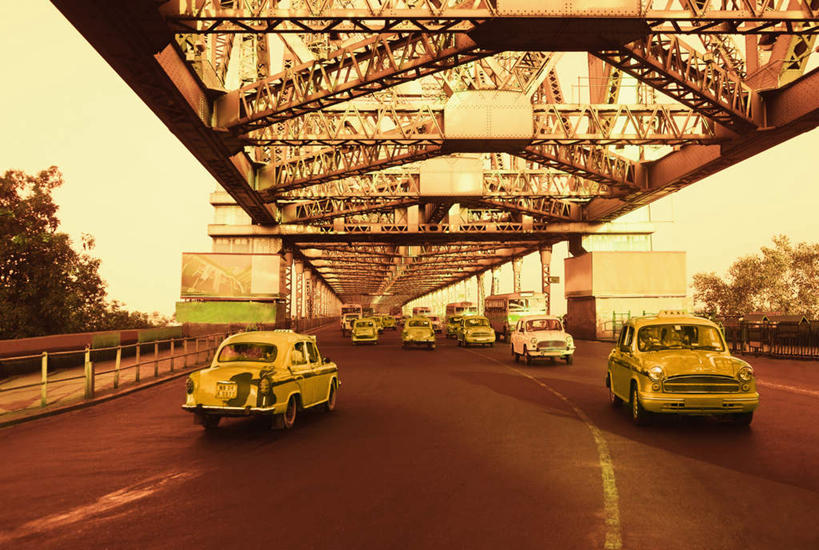 无人,横图,室外,白天,正面,旅游,度假,植物,标志建筑,大桥,道路,地标,建筑,路,桥梁,公路,汽车,印度,亚洲,桥,分界线,停车线,交通,娱乐,建设,车,树,树木,绿色,自然,交通工具,轿车,享受,休闲,旅游胜地,放松,生长,成长,车行道,车行道分界线,载具,标线,南亚,车行线,首府,印度共和国,加尔各答,西孟加拉邦,豪拉大桥,悬臂桥,马路,彩图