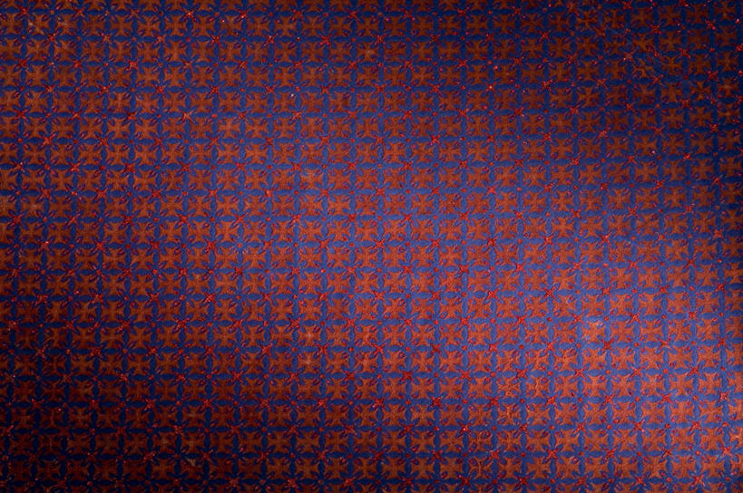 无人,横图,室内,特写,白天,正面,神秘,静物,阴影,花纹,反射,纹路,图案,纹理,影子,粉色,紫色,优美,庄重,高贵,消极,肌理,冷色,孤寂,彩图,奢华