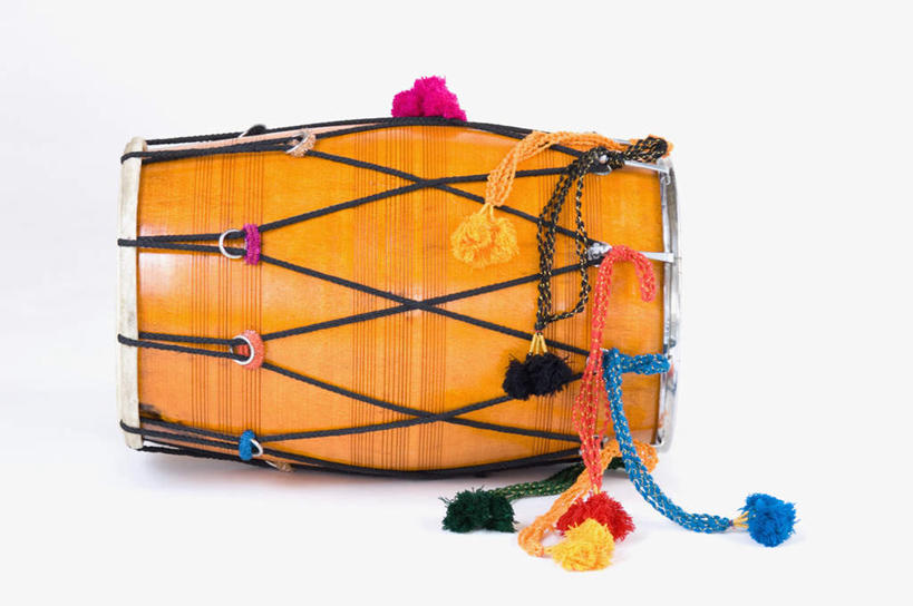 无人,横图,俯视,室内,特写,白天,白色背景,静物,阴影,反射,木制,影子,鼓,乐器,一个,木制品,绳子,摄影,影棚,单个,打击乐器,节奏,节拍,传统乐器,彩图,高角度拍摄,影棚拍摄,拍摄