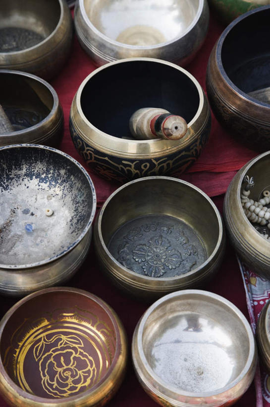无人,商店,竖图,俯视,室外,特写,白天,实验,仪器,金属制品,印度,亚洲,许多,朦胧,模糊,研究,分析,化学,金属,商铺,一个,容器,碗,器皿,单个,储藏,研磨,储存,南亚,实验用品,研钵,印度共和国,市肆,商号,比哈尔邦,彩图,高角度拍摄,店铺,贮存