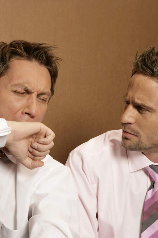 西方人,两个人,同事,商务人士,商务男性,坐,竖图,室内,白天,正面,衬衫,成功,合作,团队,集体,信心,欧洲,欧洲人,套装,墙,领带,扭头,注视,队伍,墙壁,墙面,观察,看,转头,疲倦,关怀,观看,察看,疲劳,领导,疲惫,象征,庄重,成就,关注,失落,关心,商务装,身份,合伙,领袖,工薪阶层,疲乏,正式,地位,体贴,关切,男人,男性,年轻男性,白种人,白领,上班族,坐着,半身,彩图,衬衣