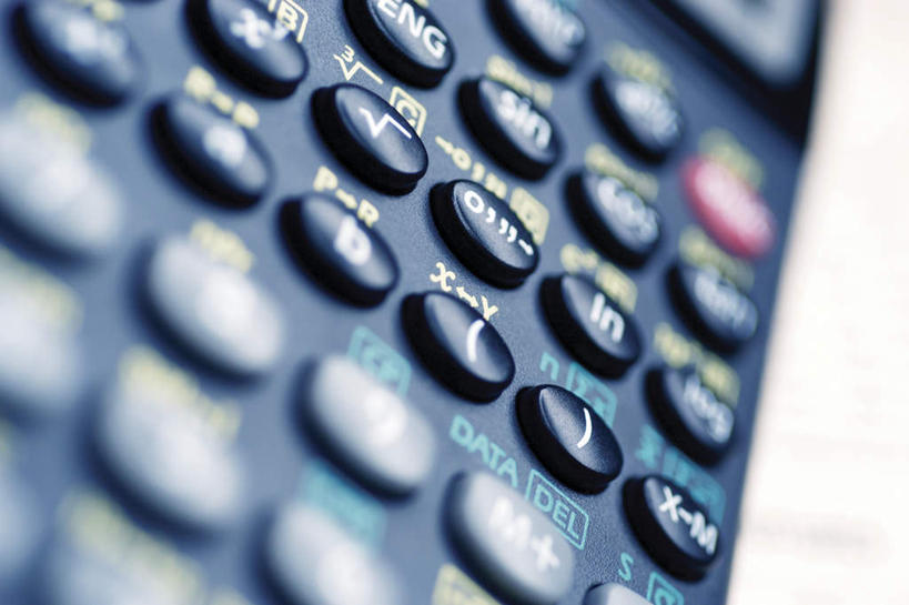 无人,横图,俯视,室内,特写,白天,计算器,静物,朦胧,模糊,计算,科学,英文,标志,数字,文字,字符,字母,办公用品,标识,理财,财务,阿拉伯数字,英文字母,数学,彩图,高角度拍摄