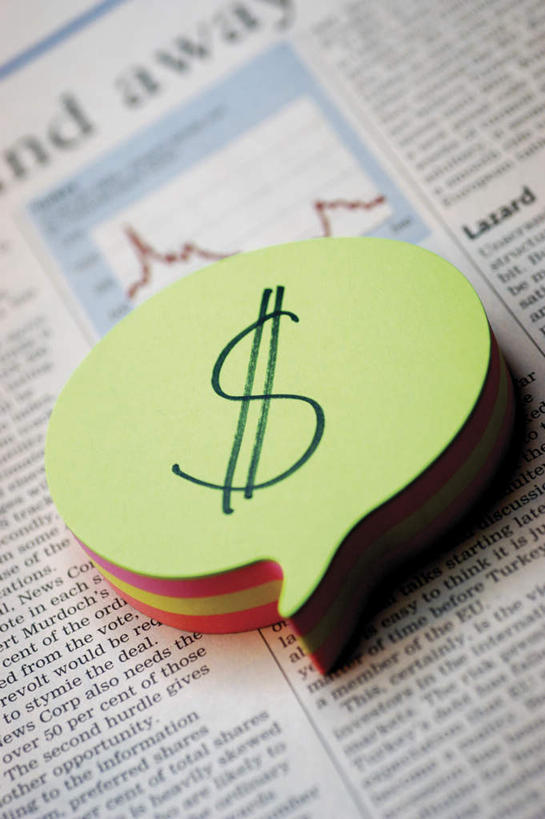 无人,竖图,俯视,室内,特写,白天,股票,美元,数据,指示牌,静物,报纸,粘性,英文,标志,符号,文字,办公用品,便利贴,便签,标识,文具,绿色,财经,英文字母,办公设备,文具用品,记事,记号,快捷,文化工具,方便,N次贴,便条贴,告诉贴,即时贴,货币,彩图,高角度拍摄