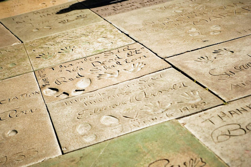 无人,横图,俯视,室外,特写,白天,旅游,度假,石头,标志建筑,城市,道路,地标,建筑,路,公路,美国,一排,许多,脚印,阴影,整齐,光线,英文,标志,石子,文字,影子,字符,字母,交通,娱乐,标识,建设,排列,阳光,享受,休闲,旅游胜地,放松,英文字母,足迹,北美,北美洲,队列,加利福尼亚,美洲,加州,好莱坞,洛杉矶,加利福尼亚州,金州,黄金州,北亚美利加洲,亚美利加洲,行踪,脚迹,荷里活,天使之城,石块,岩石,马路,彩图,高角度拍摄