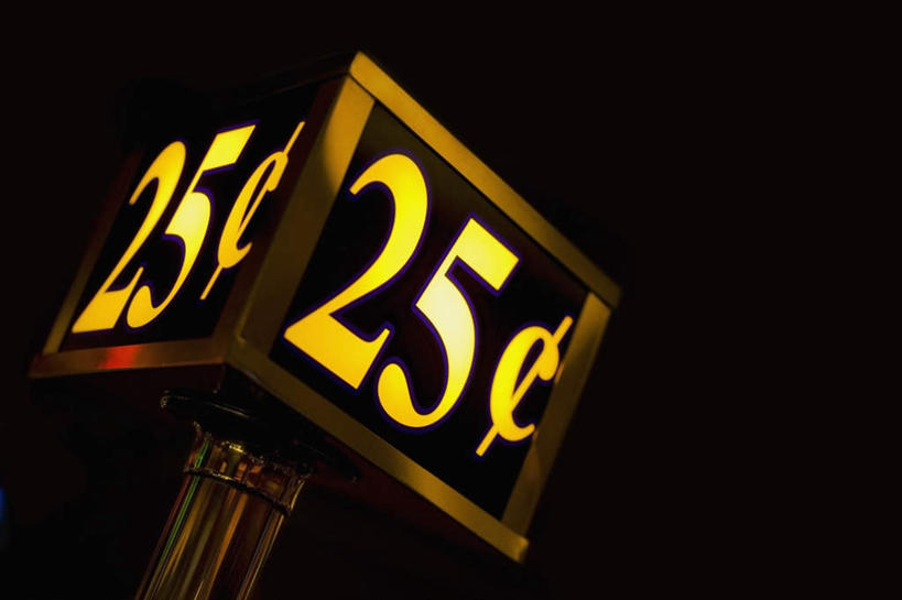 无人,横图,室外,夜晚,仰视,度假,美景,城市风光,城市,指示牌,美国,标志,路标,数字,文字,字符,景观,娱乐,标识,路牌,享受,休闲,景色,放松,阿拉伯数字,北美,北美洲,美洲,内华达州,拉斯维加斯,北亚美利加洲,亚美利加洲,内华达,北美艾灌木丛州,产银之州,银山州,银之州,赌城,拉斯韦加斯,彩图,低角度拍摄