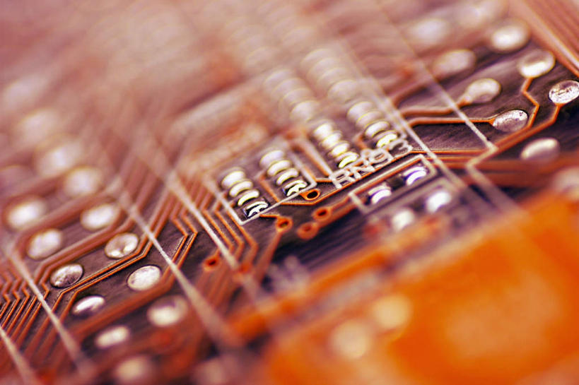 无人,横图,俯视,室内,特写,白天,静物,阴影,朦胧,模糊,反射,电路板,影子,红色,摄影,影棚,线路板,印刷电路板,PCB板铝基板,PCB电路板,超薄电路板,超薄线路板,高频板,彩图,高角度拍摄,影棚拍摄,拍摄