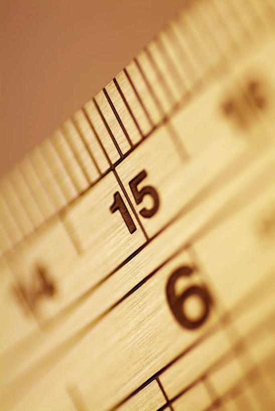 无人,竖图,俯视,室内,特写,白天,静物,一把,朦胧,模糊,测量,标志,数字,文字,字符,刻度,标识,尺,塑料制品,直尺,摄影,阿拉伯数字,影棚,测量工具,尺子,衡量,绘图,比例,测绘,量具,量仪,塑料尺,标度,彩图,高角度拍摄,影棚拍摄,拍摄