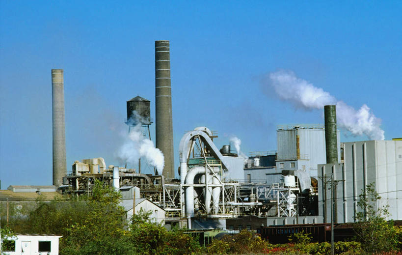 无人,工厂,横图,室外,白天,正面,度假,烟囱,美景,植物,城市风光,城市,美国,阴影,光线,影子,景观,烟雾,娱乐,树,树木,蓝色,绿色,蓝天,天空,阳光,自然,天,享受,休闲,景色,放松,生长,晴朗,成长,电子元件,半导体,北美,北美洲,美洲,二极管,伊利诺斯州,芝加哥,万里无云,世界屠猪城,巨肩之城,劳动之城,伊利诺伊,伊利诺伊州,伊利诺州,芝加哥市,芝城,林肯之地,北亚美利加洲,亚美利加洲,发光二极管,晴空,晴空万里,彩图,工地,制造厂