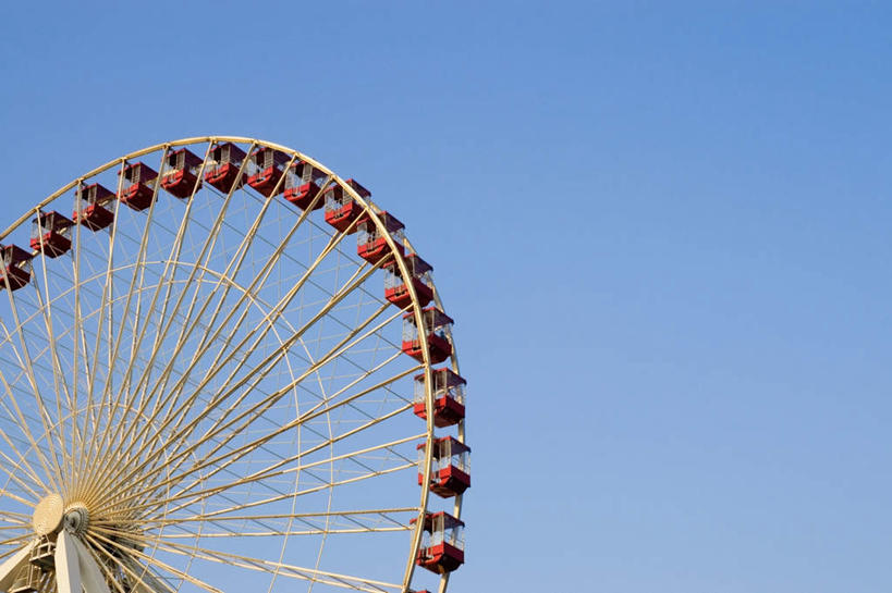 无人,码头,横图,室外,白天,仰视,度假,游戏,美景,城市风光,城市,港口,美国,阴影,光线,影子,景观,摩天轮,玩,娱乐,蓝色,蓝天,天空,阳光,天,享受,休闲,景色,放松,游乐设施,晴朗,活动,北美,北美洲,发泄,消遣,智力,美洲,伊利诺斯州,芝加哥,万里无云,世界屠猪城,巨肩之城,劳动之城,伊利诺伊,伊利诺伊州,伊利诺州,费里斯大转轮,芝加哥市,芝城,林肯之地,北亚美利加洲,亚美利加洲,宣泄,海军码头,海军军港,海军港,游艺设施,晴空,晴空万里,玩耍,嬉戏,彩图,低角度拍摄,摆渡口,埠头,渡口,渡头,港湾,海港,货运码头,口岸,商港