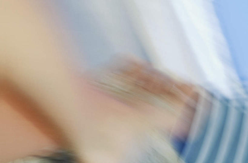 无人,横图,室内,特写,白天,正面,静物,餐具,阴影,朦胧,模糊,反射,木制,叉子,刀叉,刀子,影子,木制品,餐刀,餐叉,进餐用具,彩图