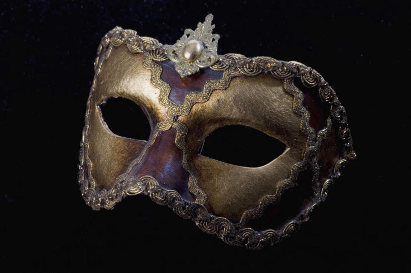 无人,横图,室内,特写,白天,正面,幸福,纯洁,静物,阴影,黑色背景,装饰,反射,面具,影子,珍珠,健康,摄影,影棚,华丽,修饰,点缀,贵重,珍贵,富有,衬托,美观,雅致,雅观,宝贵,有机宝石,彩图,影棚拍摄,拍摄