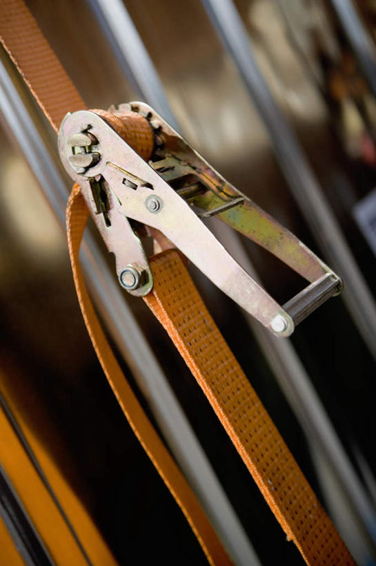 无人,码头,竖图,室外,特写,白天,正面,港口,静物,一根,朦胧,模糊,腰带,皮带,配饰,裤带,彩图,摆渡口,埠头,渡口,渡头,港湾,海港,货运码头,口岸,商港