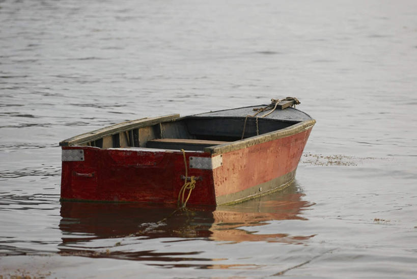 无人,横图,室外,白天,正面,旅游,度假,河流,美景,水,船,哥伦比亚,一艘,阴影,波纹,光线,影子,河水,景观,水流,木船,涟漪,娱乐,倒影,水纹,阳光,自然,交通工具,波浪,享受,休闲,景色,南美,放松,南美洲,倒映,舟,拉丁美洲,自然风光,载具,美洲,水晕,亚美利加洲,南亚美利加洲,哥伦比亚共和国,反照,彩图