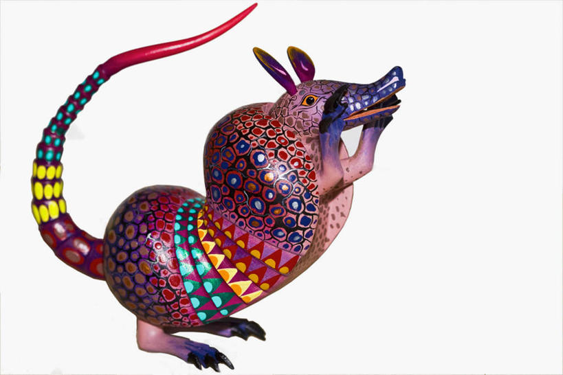 无人,站,横图,室内,特写,白天,白色背景,侧面,哺乳动物,野生动物,静物,雕塑,艺术,装饰,雕刻,雕像,注视,一只,动物,工艺品,观察,看,站着,摄影,影棚,观看,纪念,美术,察看,关注,主题,陈列,功能,美学,犰狳,倭犰狳,站立,彩图,全身,影棚拍摄,拍摄