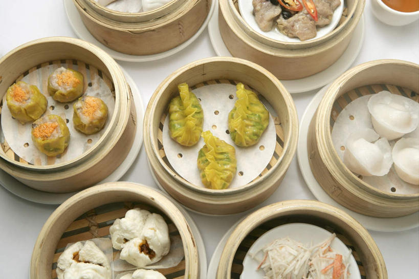 点心,蒸笼,无人,横图,俯视,室内,特写,白天,白色背景,烹饪,厨具,许多,阴影,竹制,反射,影子,料理,食品,包子,叉烧包,饺子,面点,烧卖,叉烧,美食,食物,中式,虾饺,摄影,影棚,竹制品,笼屉,蒸饺,烹饪用具,烧麦,烧梅,稍麦,肖米,烹调用具,烹调,彩图,高角度拍摄,影棚拍摄,拍摄