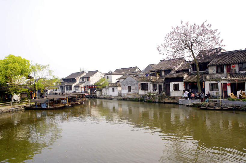 无人,家,横图,室外,白天,正面,旅游,度假,河流,名胜古迹,水,植物,标志建筑,地标,建筑,中国,亚洲,遗迹,房屋,屋子,河水,水流,公寓,建筑群,古迹,文物,娱乐,建设,古建筑,洋房,浙江,楼房,住宅,树,树木,古镇,浙江省,绿色,自然,享受,休闲,旅游胜地,放松,生长,成长,古文明,东亚,西塘,中华人民共和国,华东地区,浙,嘉兴,嘉兴市,西塘古镇,西塘镇,彩图,房子