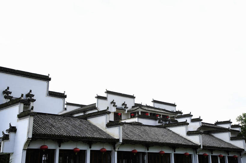 无人,家,横图,室外,白天,仰视,旅游,度假,黄山,名胜古迹,标志建筑,地标,建筑,宏村,中国,亚洲,阴影,遗迹,光线,影子,房屋,墙,屋子,建筑群,古迹,文物,娱乐,建设,古建筑,楼房,民居,墙壁,墙面,住宅,蓝色,白色,蓝天,天空,阳光,天,享受,休闲,旅游胜地,放松,晴朗,古文明,东亚,安徽,安徽省,黄山市,黟县,万里无云,中华人民共和国,华东地区,皖,晴空,晴空万里,彩图,低角度拍摄,房子,徽派建筑,徽派民居