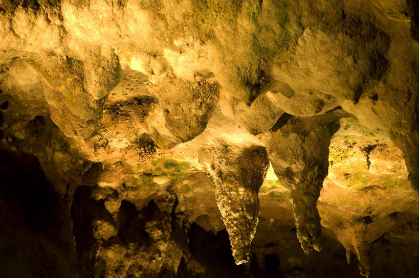 无人,横图,室内,白天,正面,旅游,度假,石头,美景,山,山脉,桂林,中国,亚洲,朦胧,模糊,石子,景观,山峰,山峦,娱乐,自然,群山,享受,休闲,景色,放松,广西,自然风光,东亚,沉积岩,钟乳石,石钟乳,广西壮族自治区,中华人民共和国,桂林市,桂,华南地区,水成岩,石块,岩石,彩图,荔浦,荔浦县,银子岩