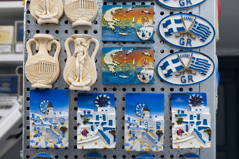 无人,横图,室外,特写,白天,正面,工艺美术品,希腊,欧洲,艺术,装饰,陶瓷,墙,陶瓷制品,艺术品,货摊,墙壁,墙面,工艺品,工艺,华丽,修饰,美术,点缀,基克拉迪群岛,希腊共和国,米克诺斯岛,衬托,美观,雅致,雅观,基克拉泽斯群岛,彩图