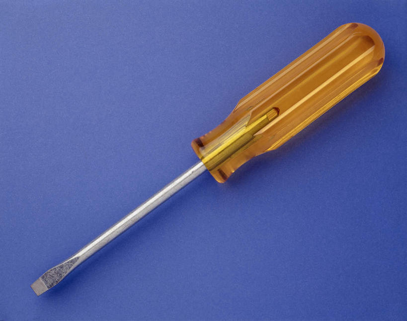 无人,横图,俯视,室内,特写,白天,静物,金属制品,一把,连接,阴影,蓝色背景,组合,反射,金属,工具,影子,摄影,影棚,螺丝刀,起子,链接,五金,紧固,拼接,拼凑,拼合,凑集,聚合,撮合,链结,牢固,改锥,彩图,高角度拍摄,影棚拍摄,拍摄