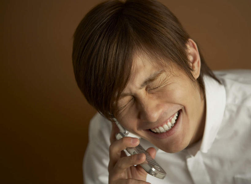 东方人,脸,头,脸颊,手,一个人,商务人士,商务男性,闭眼,笑,打电话,微笑,露齿笑,横图,俯视,室内,特写,白天,衬衫,电话,手机,亚洲,仅一个男性,仅一个人,握,棕色背景,套装,拿,拿着,黄种人,通讯设备,肩膀,仅一个年轻男性,手部,握着,摄影,影棚,单手,商务装,工薪阶层,一部,交流,男人,男性,年轻男性,亚洲人,头部,脸部,脸蛋,面部,白领,上班族,闭眼睛,闭着眼,闭着眼睛,沟通,通话,半身,彩图,高角度拍摄,影棚拍摄,衬衣,拍摄