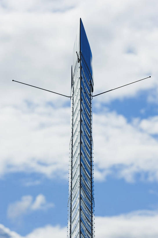 无人,竖图,俯视,室外,特写,白天,飞机,瑞典,欧洲,阴影,光线,翅膀,影子,机翼,交通,航空,蓝色,蓝天,天空,阳光,交通工具,天,运输,客机,斯堪的纳维亚,载具,北欧,斯堪的那维亚,斯堪的那维亚半岛,斯堪的纳维亚半岛,瑞典王国,彩图,高角度拍摄