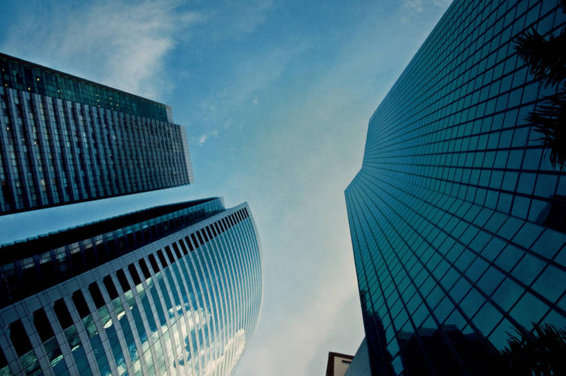 无人,高楼大厦,横图,室外,白天,仰视,度假,岛屿,美景,城市风光,城市,大厦,建筑,摩天大楼,菲律宾,亚洲,阴影,光线,影子,岛,景观,云,云朵,首都,云彩,娱乐,蓝色,白云,蓝天,天空,阳光,天,享受,休闲,景色,放松,东南亚,晴朗,菲律宾共和国,菲律宾群岛,吕宋岛,马尼拉,列岛,群岛,诸岛,晴空,彩图,低角度拍摄,大楼,高层建筑,高楼,摩天楼