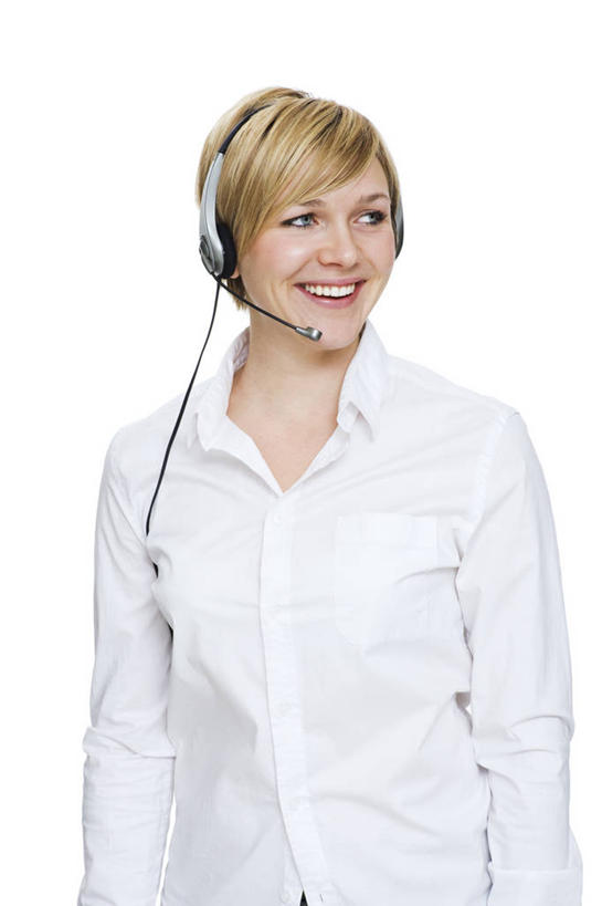 西方人,一个人,商务人士,商务女性,站,笑,微笑,露齿笑,竖图,室内,白天,白色背景,正面,通讯,客服,欧洲,欧洲人,仅一个年轻女性,仅一个女性,仅一个人,套装,信息,听,话务员,扭头,注视,耳机,耳麦,话筒,观察,看,站着,转头,服务,通信,摄影,影棚,观看,协调,察看,麦克风,头戴式耳麦,关注,销售,商务装,工薪阶层,客服人员,电话销售,接待员,客户服务,年轻女性,女人,女性,白种人,白领,接线员,上班族,站立,半身,彩图,影棚拍摄,拍摄,头戴式耳机